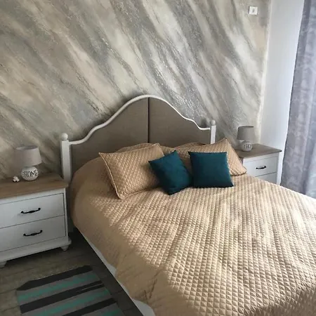 דירה Apartel Natalia
